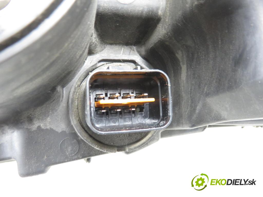 CHEVROLET CAPTIVA (C100, C140) SUV 2011 135,00 2.2 D 4WD 184 - Z 22 D1 2231,00 Svetlo PP
