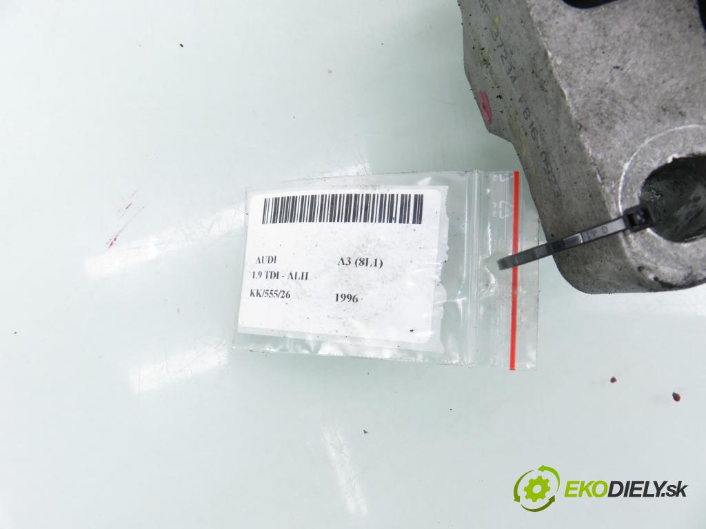 AUDI A3 (8L1) HB 1996 66,00 1.9 TDI 90 - ALH 1896,00 AirBag Motor 1J0199262BF