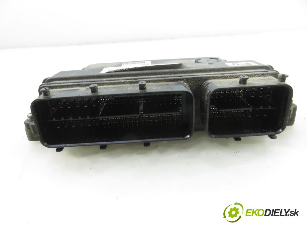 TOYOTA RAV 4 III (_A3_) SUV 2006 100,00 2.2 D 4WD (ALA30_) 136 - 2AD-FTV 2231,00 Riadiaca jednotka Motor 8966142C10 ; 1758007743