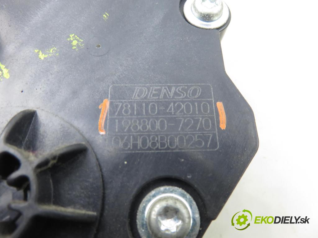 TOYOTA RAV 4 III (_A3_) SUV 2006 100,00 2.2 D 4WD (ALA30_) 136 - 2AD-FTV 2231,00 Potenciometer plynu 7811042010 ; 1988007270 (Potenciometer plynového pedálu)