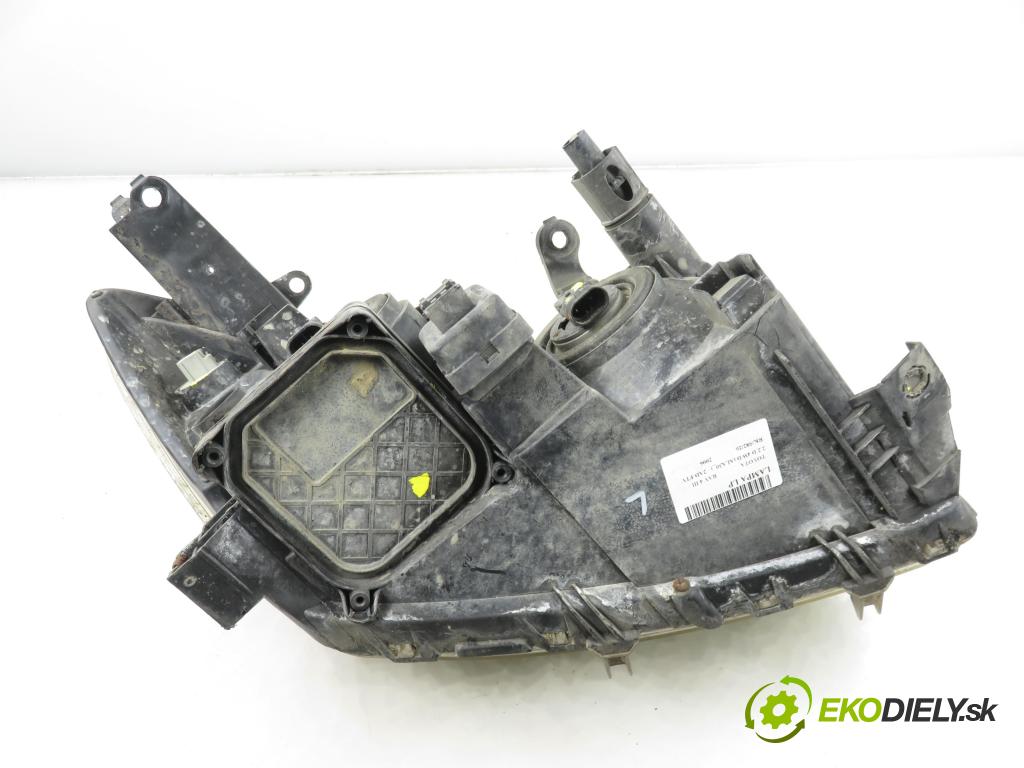 TOYOTA RAV 4 III (_A3_) SUV 2006 100,00 2.2 D 4WD (ALA30_) 136 - 2AD-FTV 2231,00 Svetlo LP