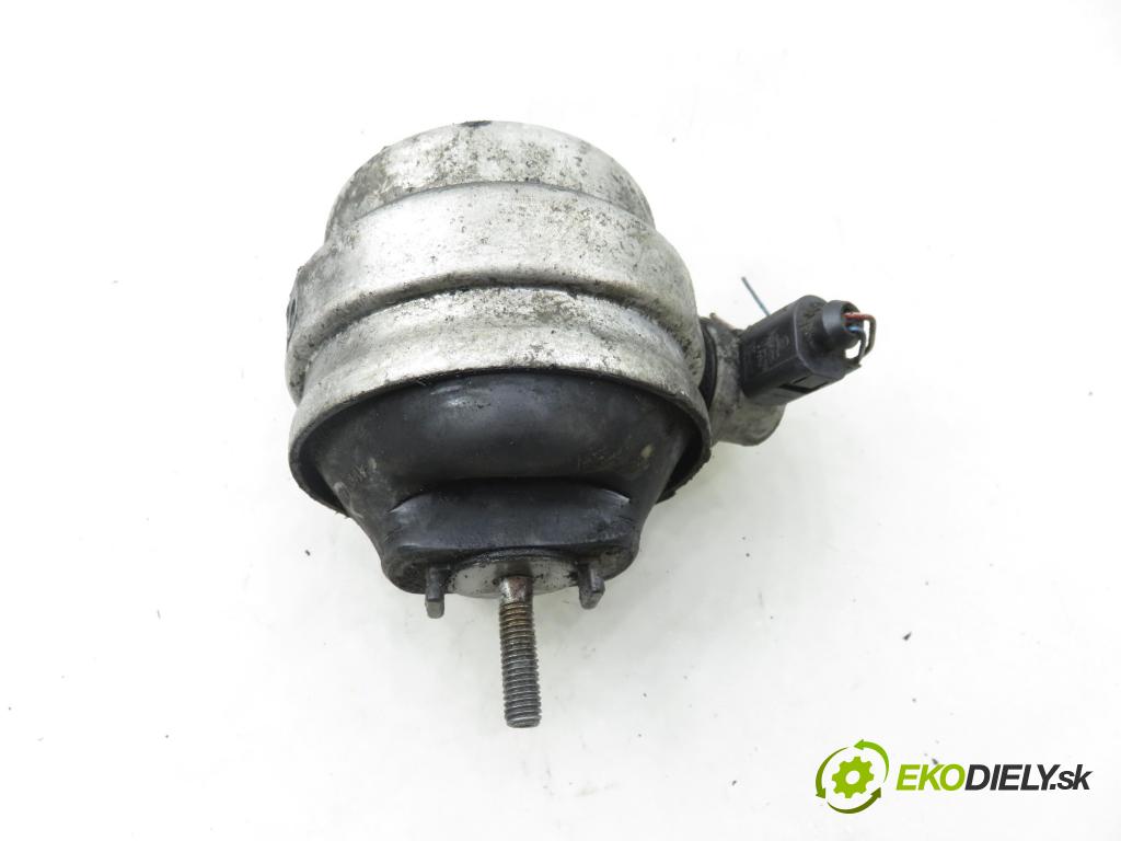 AUDI A4 (8E2, B6) SEDAN 2001 96,00 1.9 TDI PD 130 - AWX 1896,00 AirBag Motor 8E0199379BF