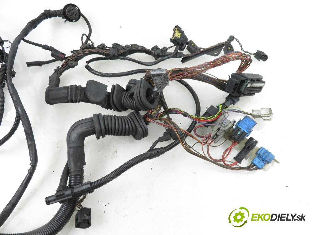 BMW 5 (E60) SEDAN 2005 0,00 530 d - M57 D30 (306D2) 2993,00 BALÍČEK: elektrická Motor 7796491 ; 7796845