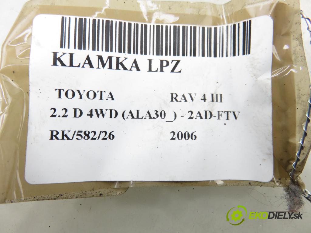 TOYOTA RAV 4 III (_A3_) SUV 2006 100,00 2.2 D 4WD (ALA30_) 136 - 2AD-FTV 2231,00 Kľučka LPZ