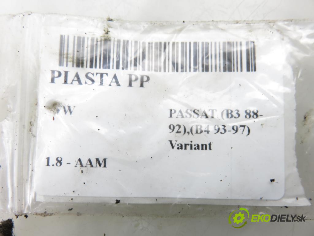 VW PASSAT B3/B4 Variant (3A5, 35I) KOMBI 1992 55,00 1.8 - AAM 1781,00 náboj PP