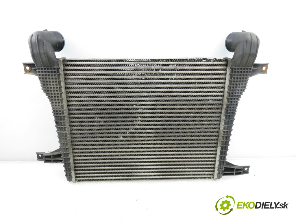 CHEVROLET CAPTIVA (C100, C140) SUV 2011 135,00 2.2 D 4WD 184 - Z 22 D1 2231,00 chladič intercooler 622998