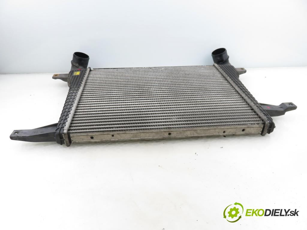 CHEVROLET CAPTIVA (C100, C140) SUV 2011 135,00 2.2 D 4WD 184 - Z 22 D1 2231,00 chladič intercooler 622998