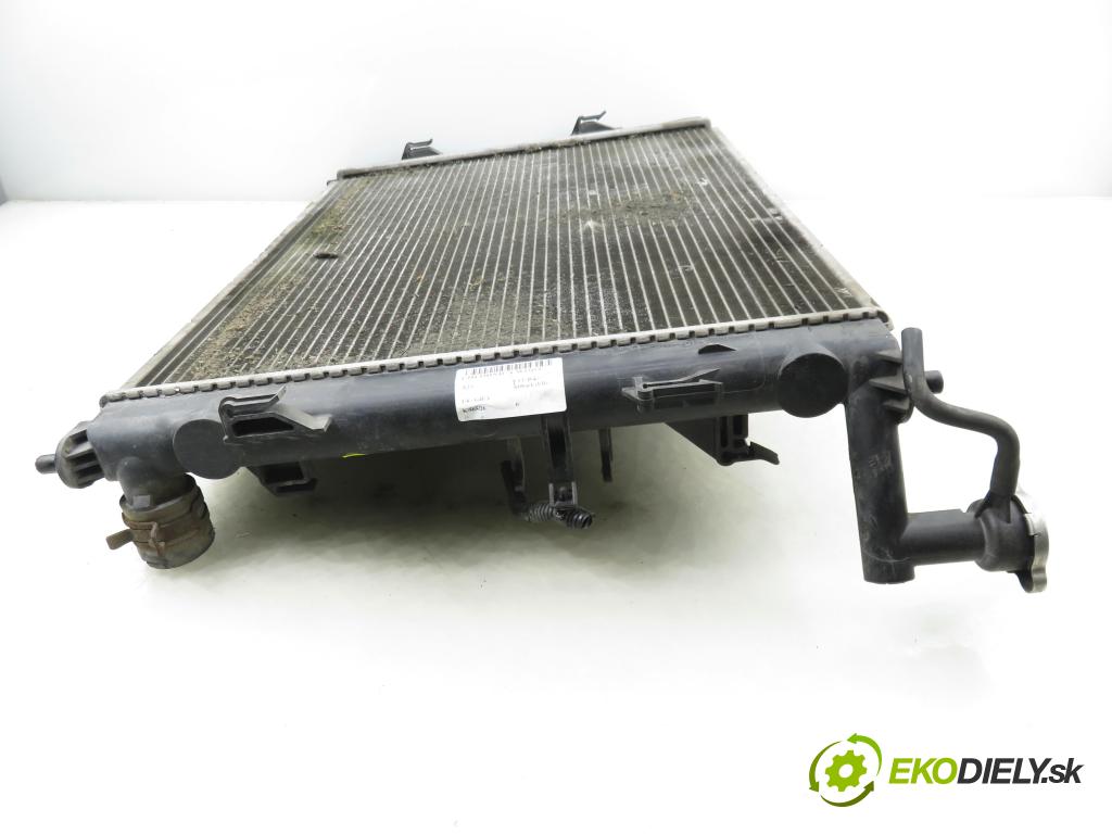 KIA CEE'D liftback (ED) HB 2008 80,00 1.4 16V 109 - G4FA 1396,00 chladič vody