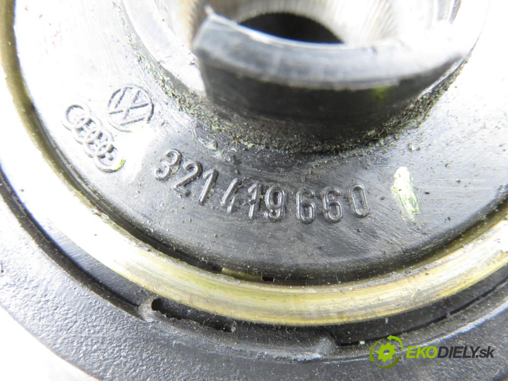 VW PASSAT B3/B4 Variant (3A5, 35I) KOMBI 1992 55,00 1.8 - AAM 1781,00 Volant 321419660 ; 191419675 (Volant)