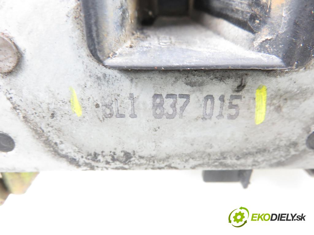 AUDI A3 (8L1) HB 1996 66,00 1.9 TDI 90 - ALH 1896,00 zámok LPM 8L1837015