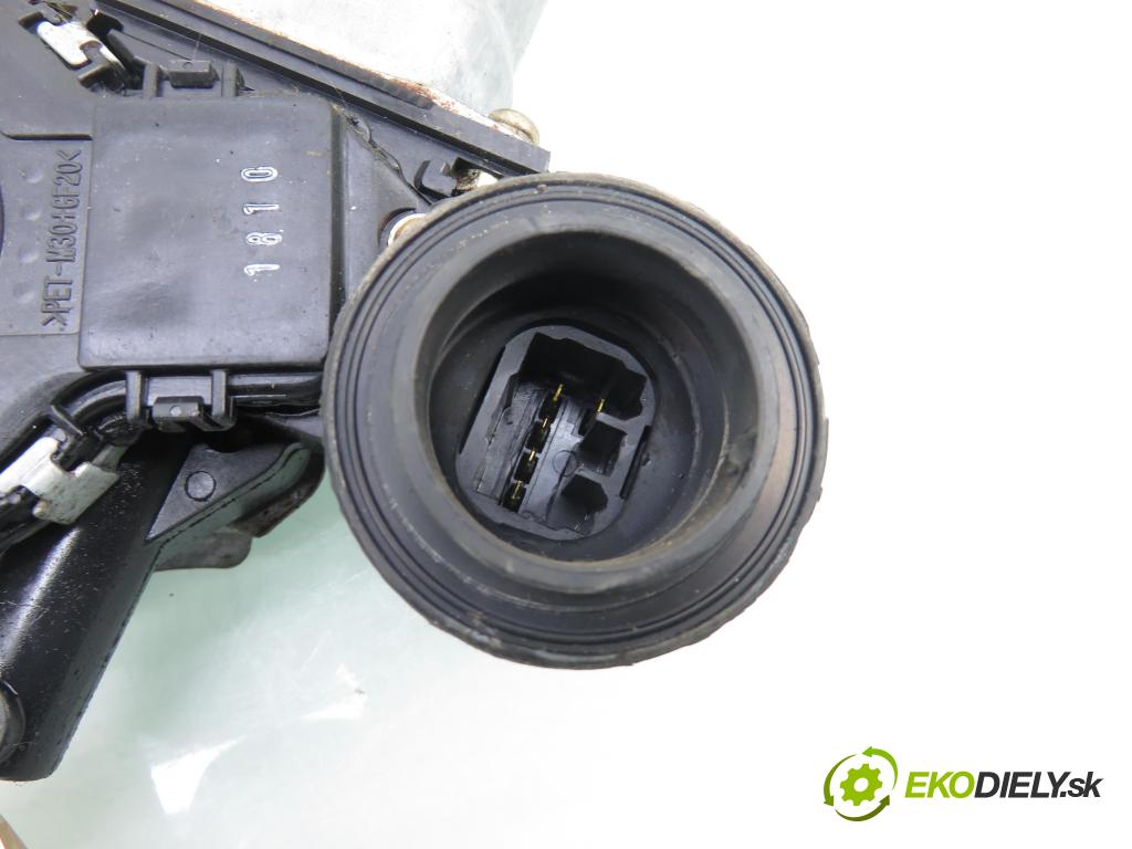 TOYOTA RAV 4 II (_A2_) SUV 2005 110,00 2.0 4WD 150 - 1AZ-FE 1998,00 Mechanizmus okien 8572042070 ; 0620401160