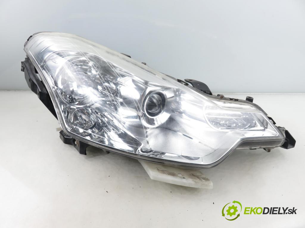 CITROEN C-CROSSER (EP_) SUV 2008 115,00 2.2 HDi 160 - 4HN (DW12MTED4) 2179,00 Svetlo PP 