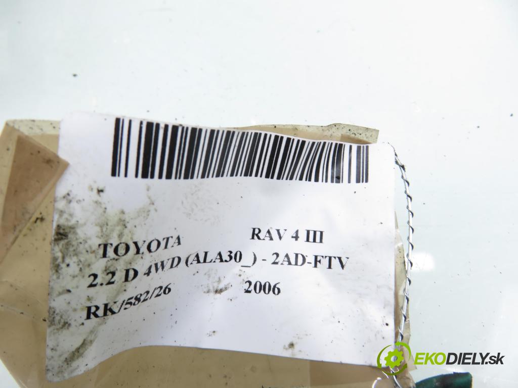 TOYOTA RAV 4 III (_A3_) SUV 2006 100,00 2.2 D 4WD (ALA30_) 136 - 2AD-FTV 2231,00 pumpa paliva Webasto 22454201