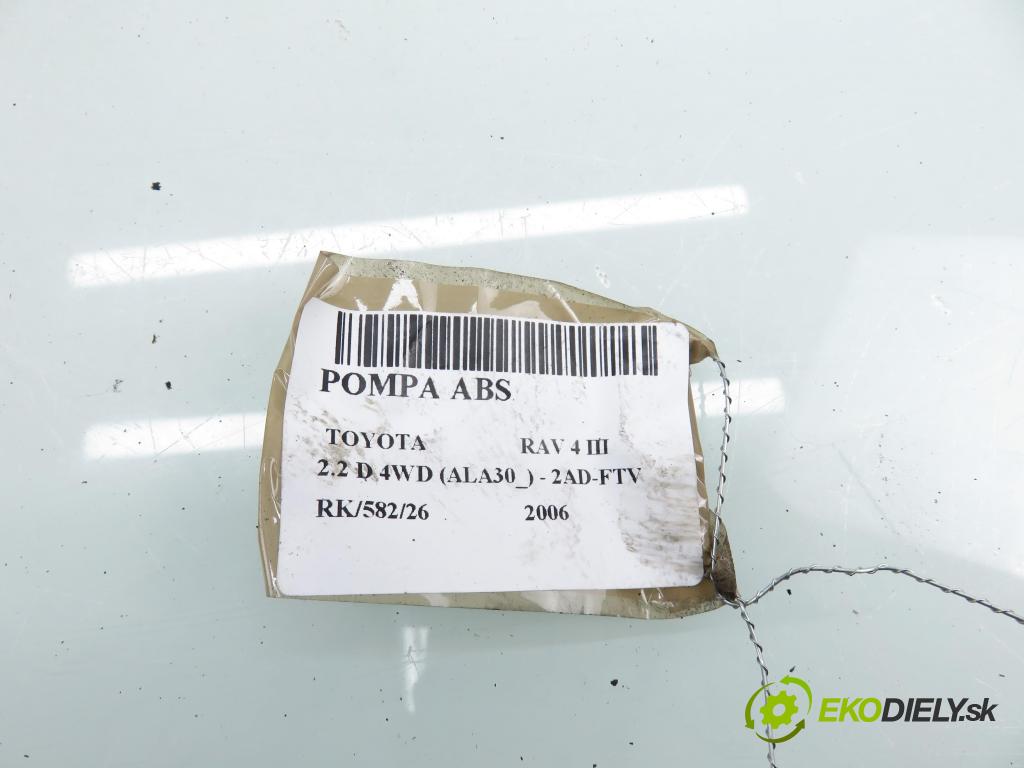 TOYOTA RAV 4 III (_A3_) SUV 2006 100,00 2.2 D 4WD (ALA30_) 136 - 2AD-FTV 2231,00 Pumpa ABS 4454042100 ; 8954142220 ; 1338007970 (Pumpa ABS)
