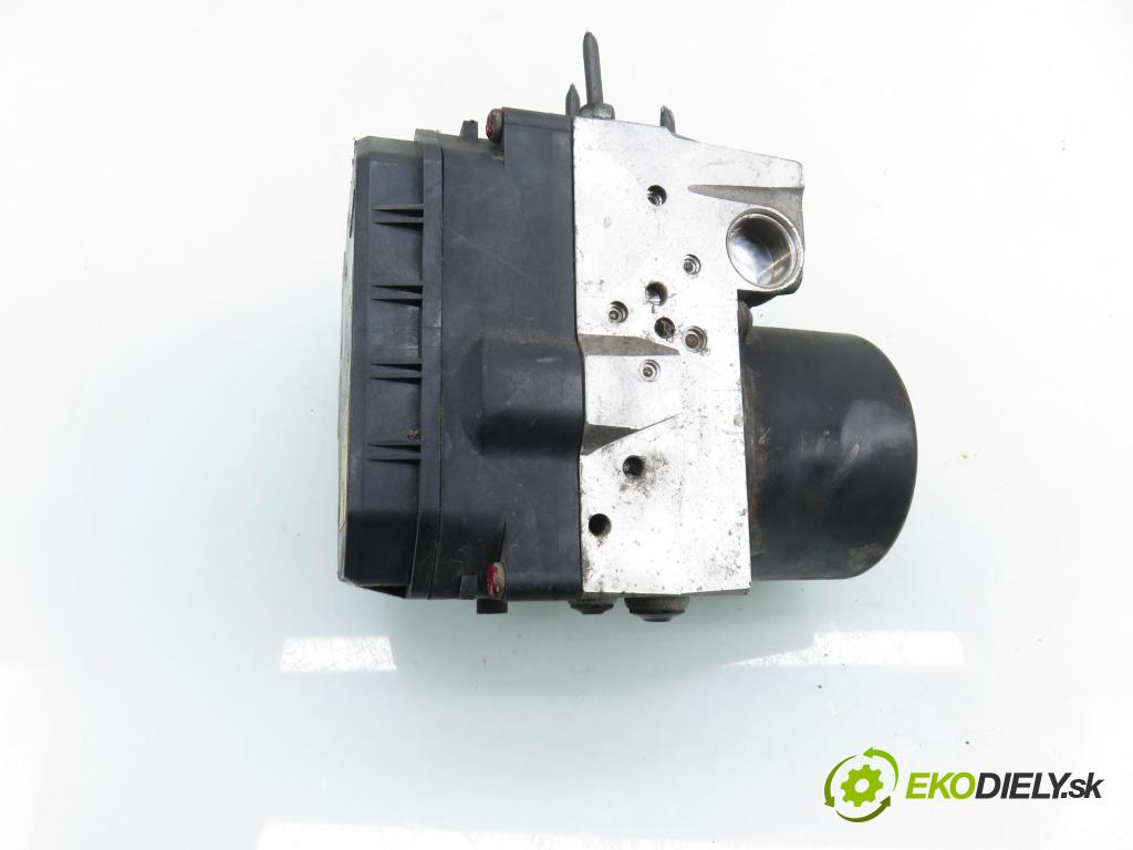 TOYOTA RAV 4 III (_A3_) SUV 2006 100,00 2.2 D 4WD (ALA30_) 136 - 2AD-FTV 2231,00 Pumpa ABS 4454042100 ; 8954142220 ; 1338007970 (Pumpa ABS)