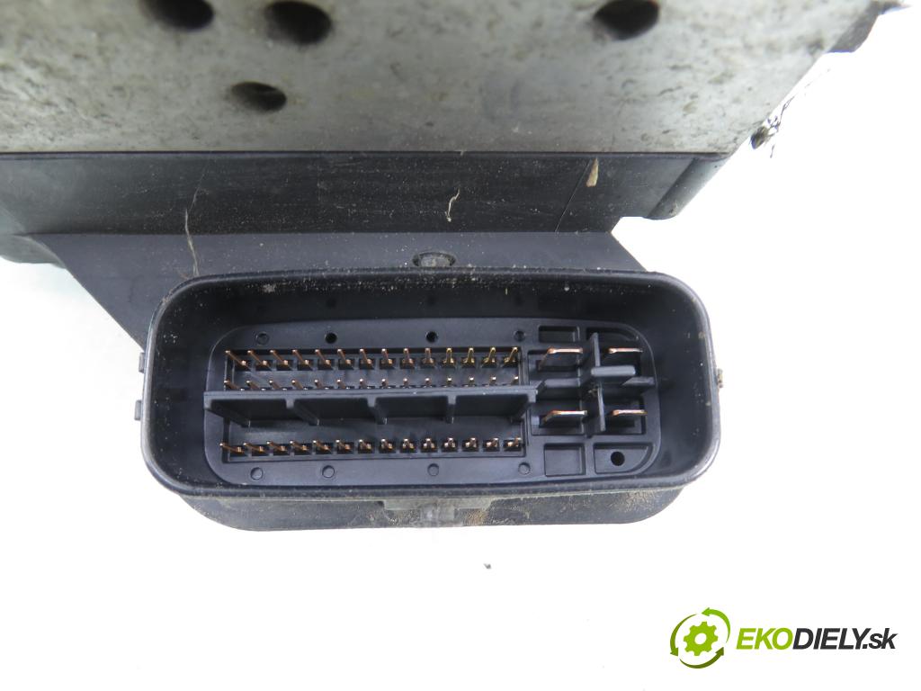 TOYOTA RAV 4 III (_A3_) SUV 2006 100,00 2.2 D 4WD (ALA30_) 136 - 2AD-FTV 2231,00 Pumpa ABS 4454042100 ; 8954142220 ; 1338007970 (Pumpa ABS)