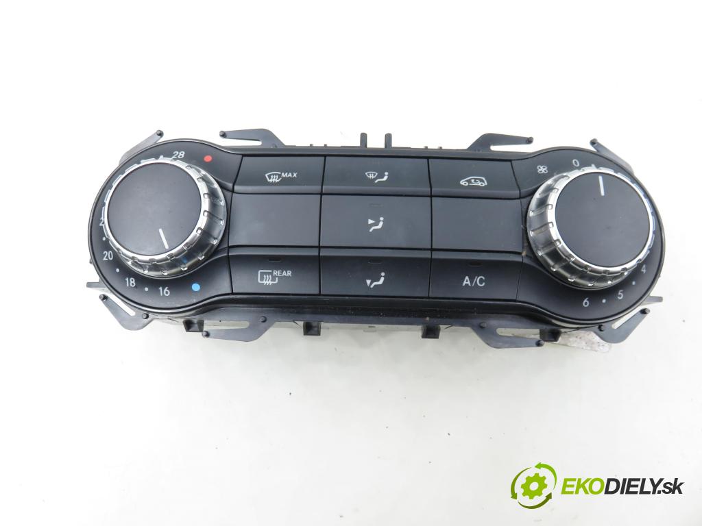 MERCEDES-BENZ KLASA A (W176) HB 2017 66,00 A 160 CDI / d (176.011) 90 - OM 607.951 1461,00 Panel kúrenia KLIMATRONIK A2469008215