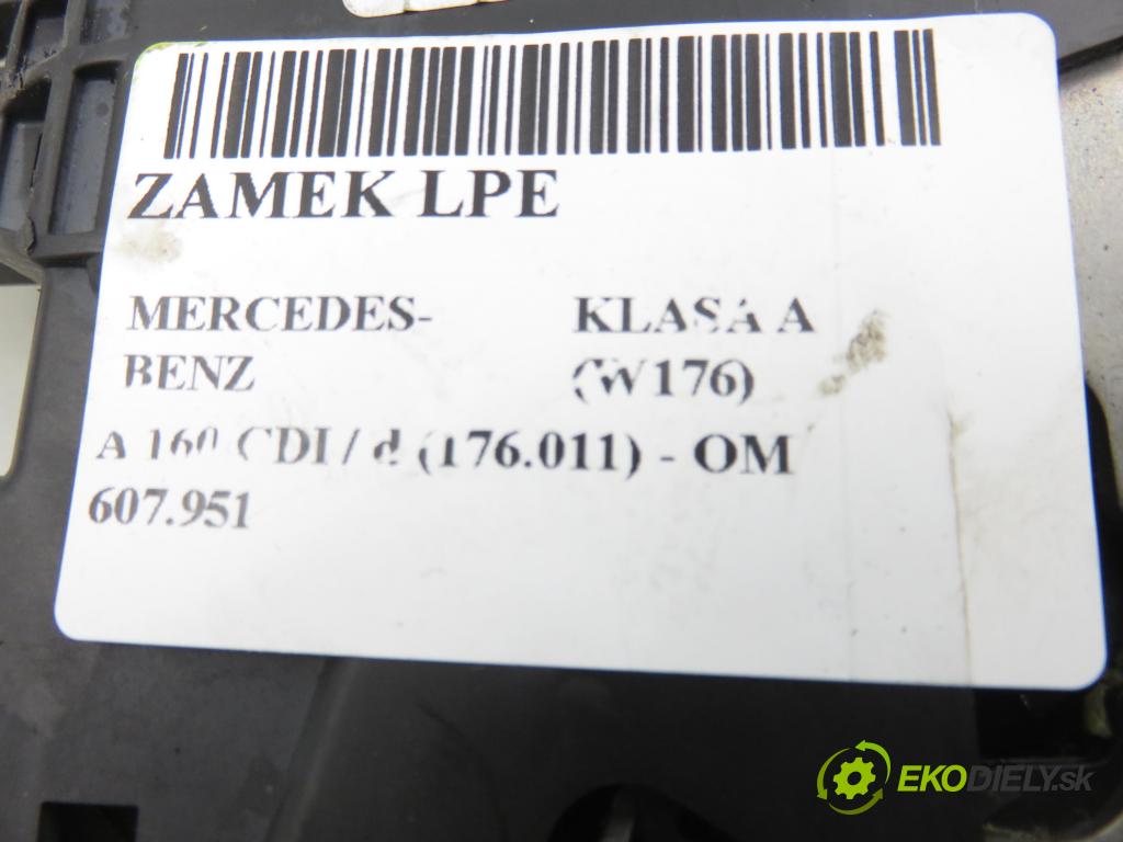 MERCEDES-BENZ KLASA A (W176) HB 2017 66,00 A 160 CDI / d (176.011) 90 - OM 607.951 1461,00 zámok A1667200135