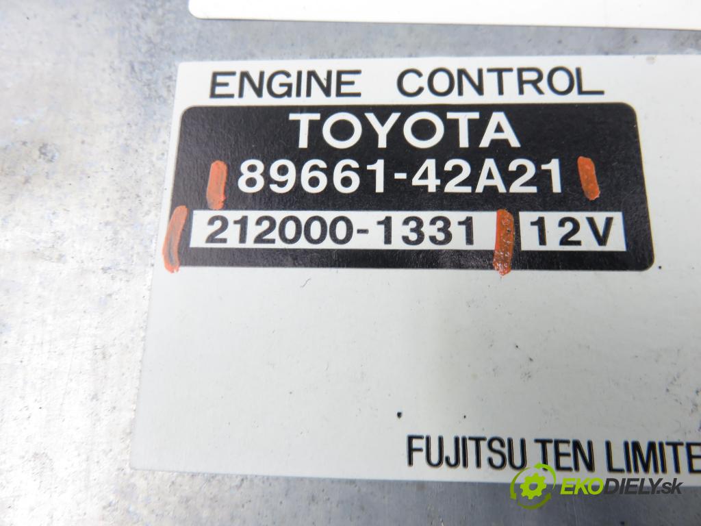 TOYOTA RAV 4 II (_A2_) SUV 2005 110,00 2.0 4WD 150 - 1AZ-FE 1998,00 Riadiaca jednotka Motor 8966142A21 ; 2120001331