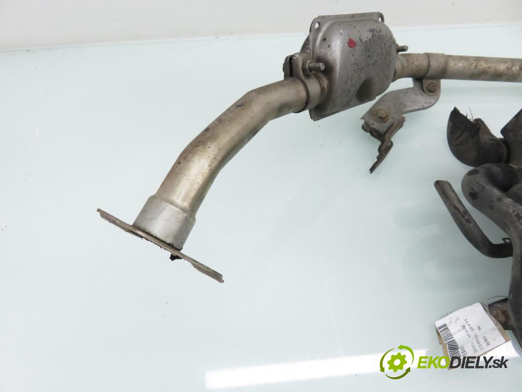 TOYOTA RAV 4 III (_A3_) SUV 2006 100,00 2.2 D 4WD (ALA30_) 136 - 2AD-FTV 2231,00 Webasto D5ZH ; 25228205 (Webasto (nezávislé kúrenie))