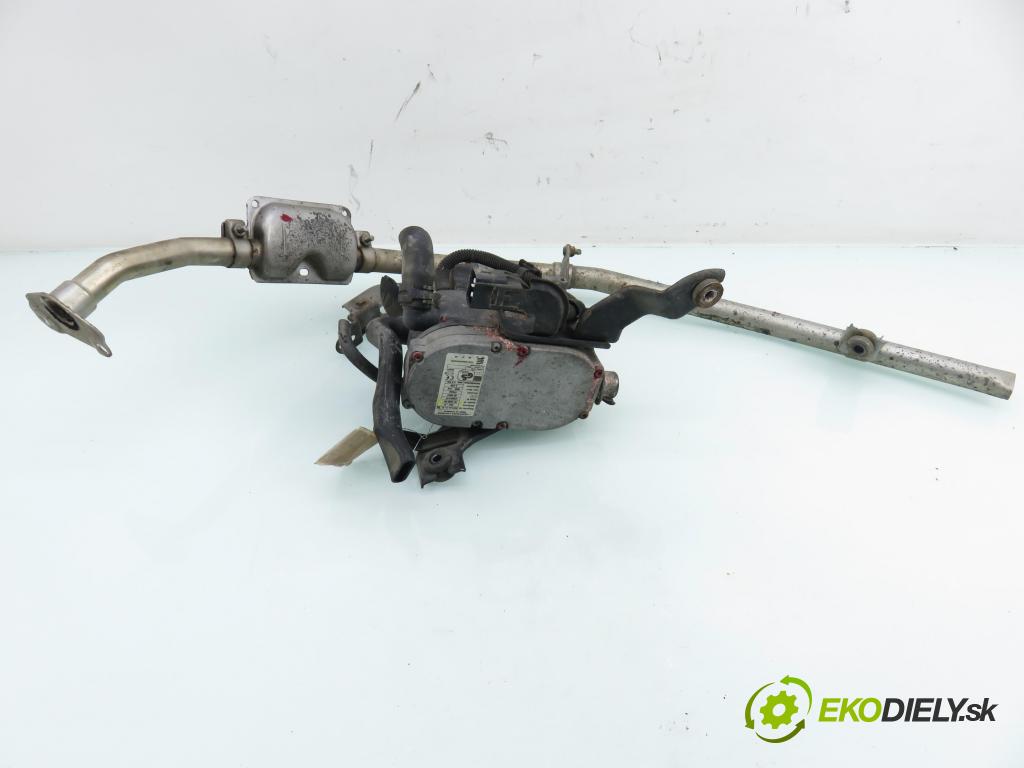 TOYOTA RAV 4 III (_A3_) SUV 2006 100,00 2.2 D 4WD (ALA30_) 136 - 2AD-FTV 2231,00 Webasto D5ZH ; 25228205 (Webasto (nezávislé kúrenie))
