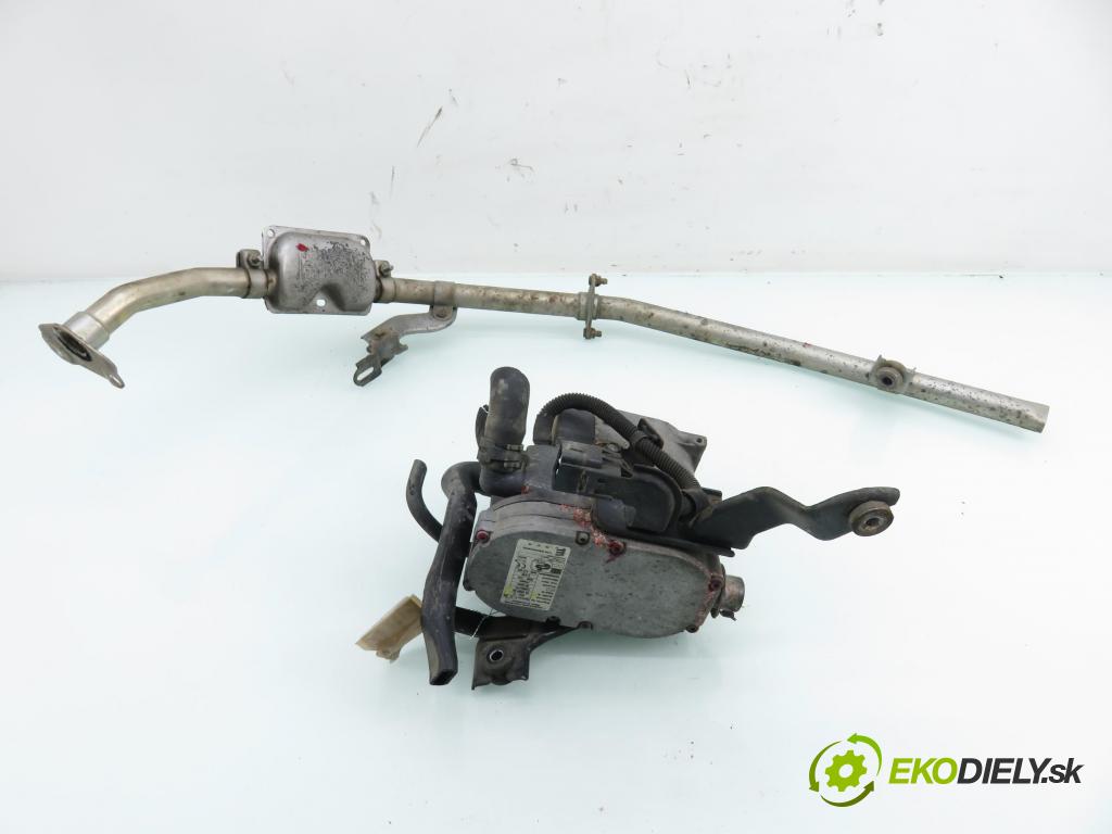 TOYOTA RAV 4 III (_A3_) SUV 2006 100,00 2.2 D 4WD (ALA30_) 136 - 2AD-FTV 2231,00 Webasto D5ZH ; 25228205 (Webasto (nezávislé kúrenie))