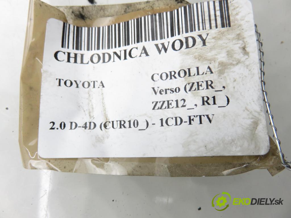 TOYOTA COROLLA Verso (ZER_, ZZE12_, R1_) VAN 2004 85,00 2.0 D-4D (CUR10_) - 1CD-FTV 1995,00 chladič vody