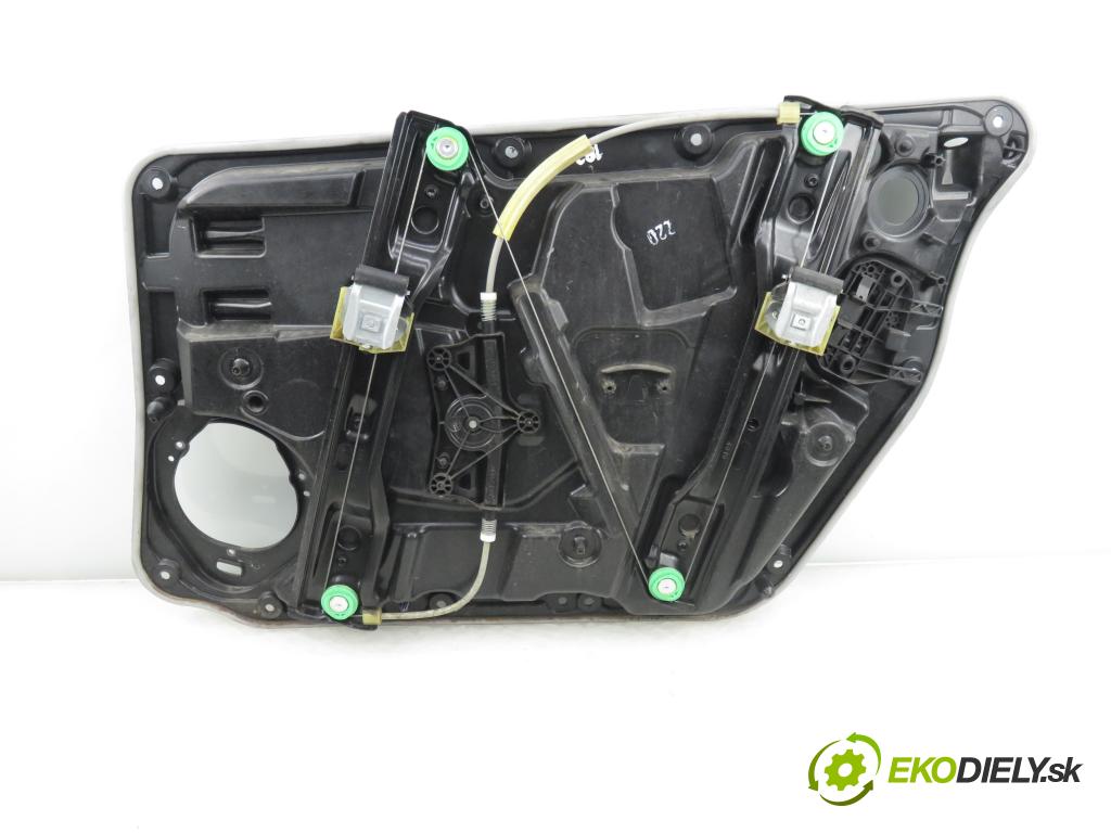 MERCEDES-BENZ KLASA A (W176) HB 2017 66,00 A 160 CDI / d (176.011) 90 - OM 607.951 1461,00 Mechanizmus okien A2469065100 ; A1767230214