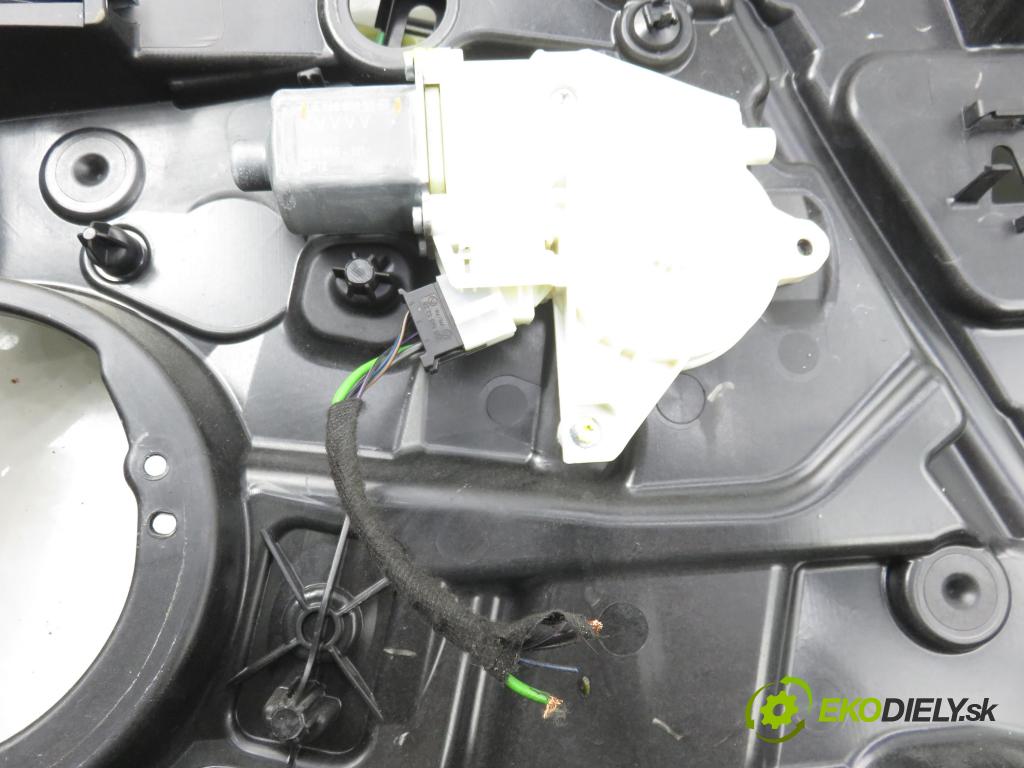 MERCEDES-BENZ KLASA A (W176) HB 2017 66,00 A 160 CDI / d (176.011) 90 - OM 607.951 1461,00 mechanismus oken PPE A2469065200 ; A1767230314