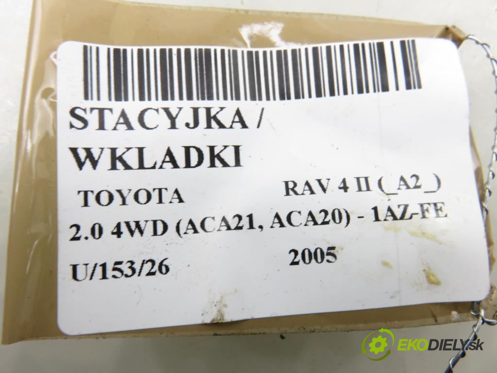 TOYOTA RAV 4 II (_A2_) SUV 2005 110,00 2.0 4WD 150 - 1AZ-FE 1998,00 spinačka / zámky 45020423 ; 8978352040