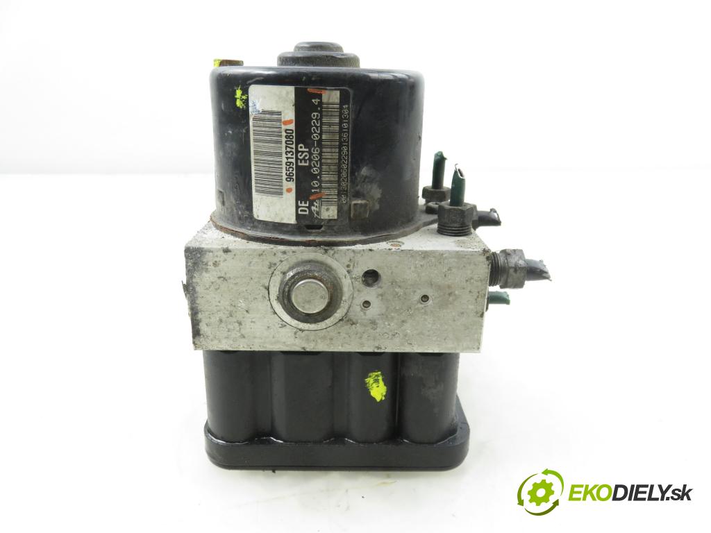 PEUGEOT 206 CC (2D) CABRIO 2006 80,00 1.6 16V - NFU 1587,00 Pumpa ABS 10096011573 ; 10020602294 ; 9659137080 (Pumpa ABS)