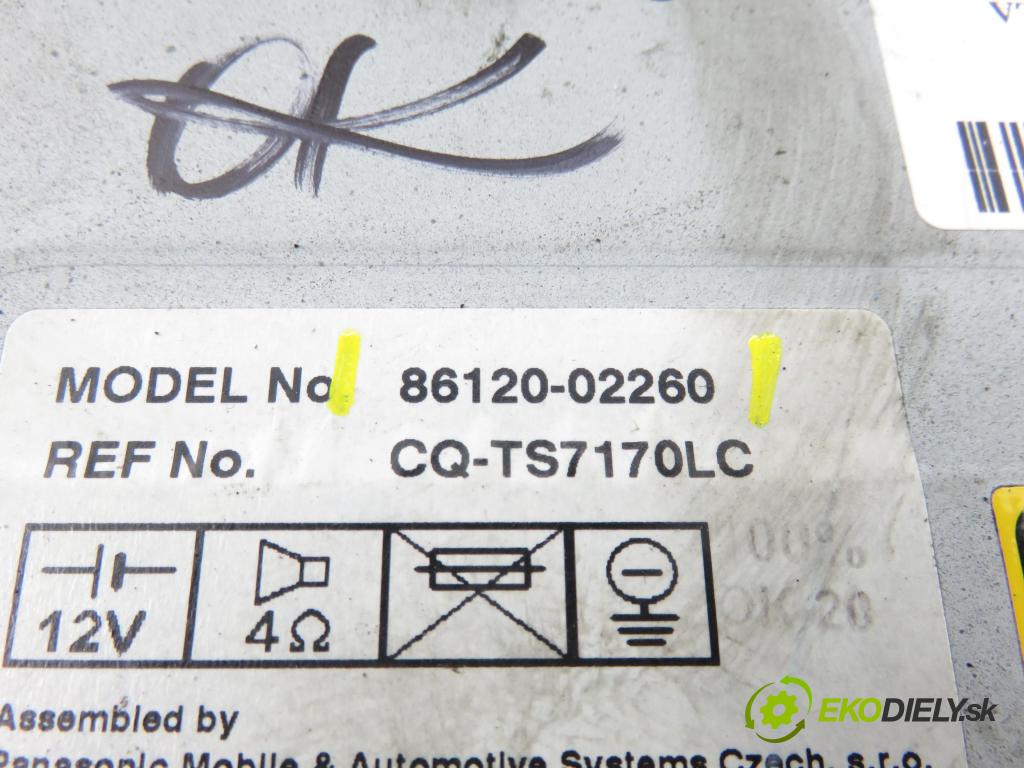 TOYOTA COROLLA kombi (_E12_) KOMBI 2004 66,00 2.0 D-4D (CDE120_) - 1CD-FTV 1995,00 RADIO CD 8612002260