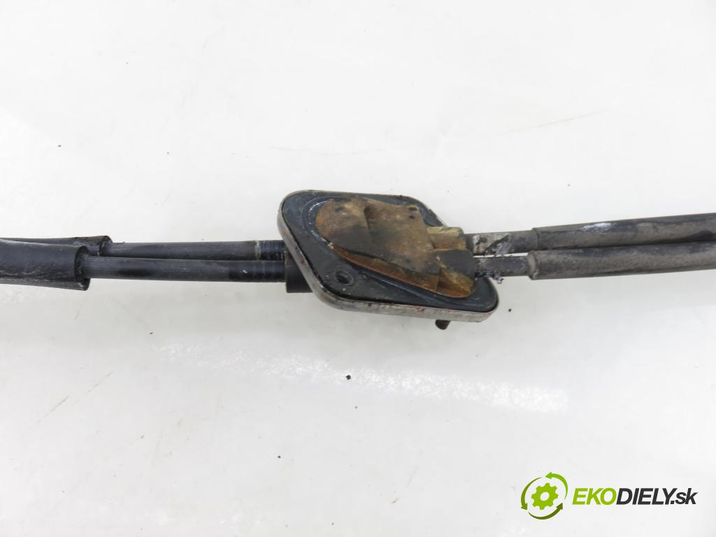 CITROEN C-CROSSER (EP_) SUV 2008 115,00 2.2 HDi 160 - 4HN (DW12MTED4) 2179,00 ZVEDÁK: