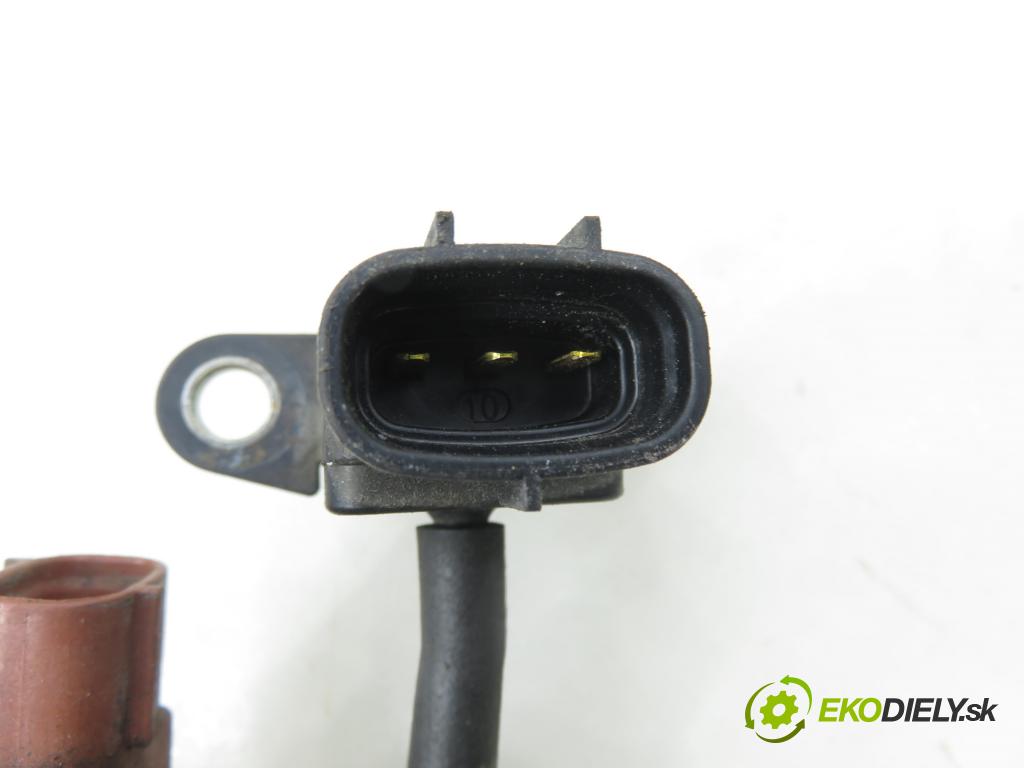 TOYOTA AVENSIS (_T22_) LIFTBACK 2001 81,00 2.0 D-4D (CDT220_) - 1CD-FTV 1995,00 VENTIL VAKUUM: 8942120210