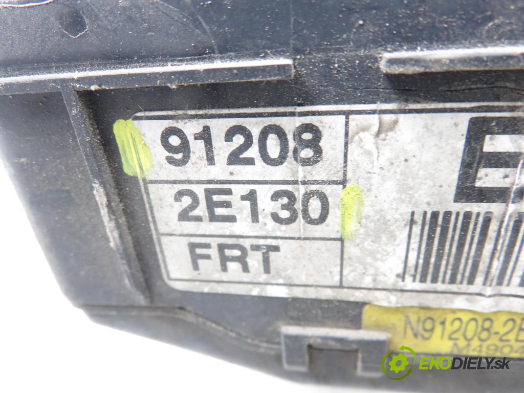 HYUNDAI TUCSON (JM) SUV 2005 83,00 2.0 CRDi 4WD 113 - D4EA 1991,00 Skrinka POJISTKY: na BATÉRIA 912082E130