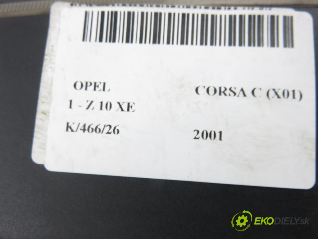 OPEL CORSA C (X01) HB 2001 43,00 1.0 12V 58 - Z 10 XE 973,00 světlo levé zadní 09114336