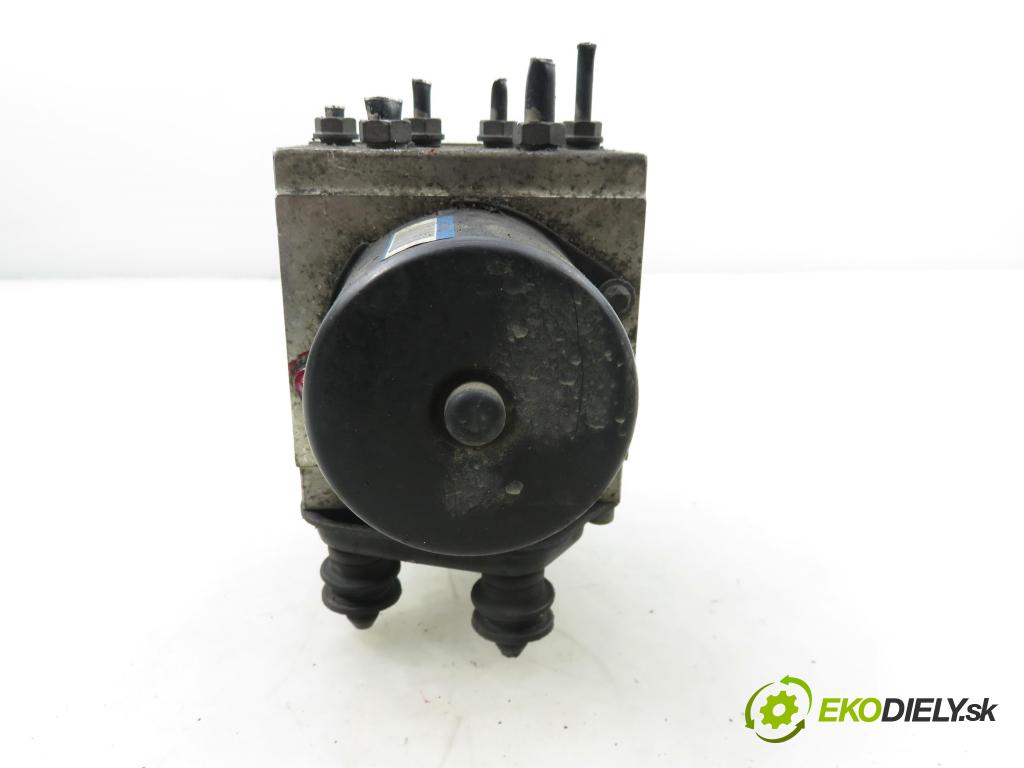 VW PASSAT B6 (3C2) SEDAN 2005 77,00 1.9 TDI PD 105 - BKC 1896,00 Pumpa ABS 3C0614095M ; 15747702 ; 15747502B (Pumpa ABS)