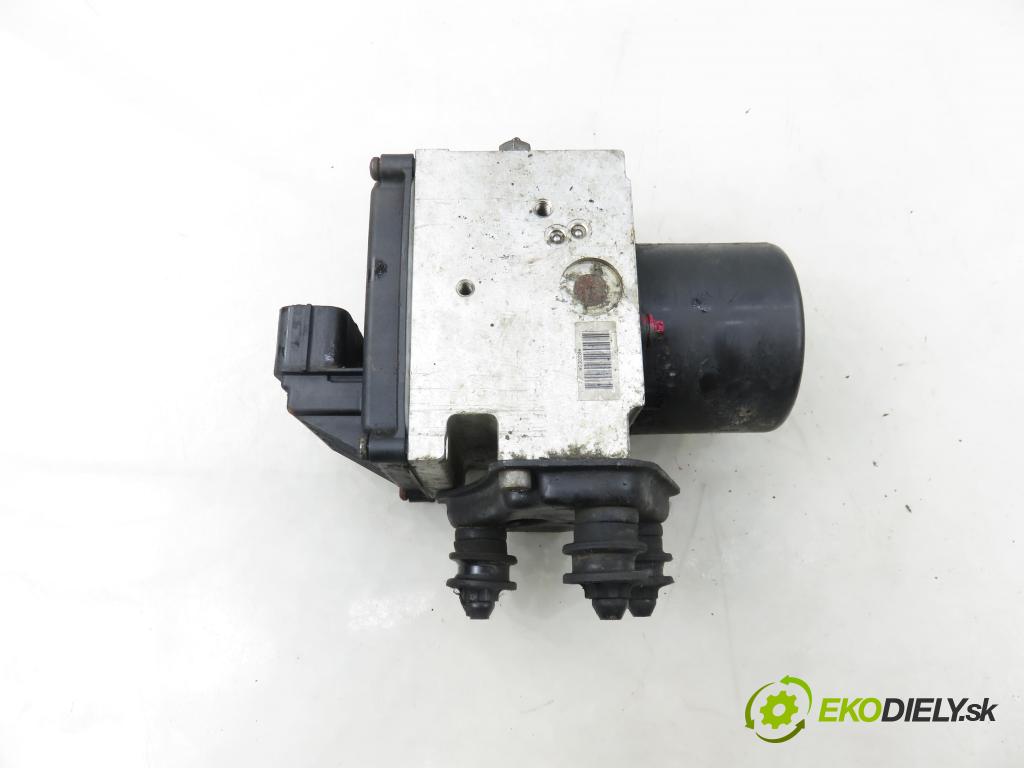 VW PASSAT B6 (3C2) SEDAN 2005 77,00 1.9 TDI PD 105 - BKC 1896,00 Pumpa ABS 3C0614095M ; 15747702 ; 15747502B (Pumpa ABS)