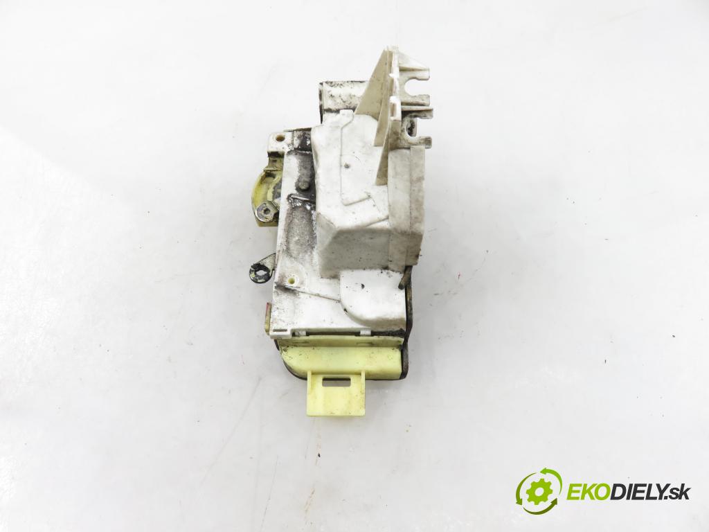 FORD FOCUS (DAW, DBW) HB 2000 85,00 1.8 16V 1796,00 zámok XS41A21813CF