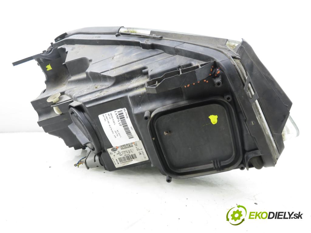 MERCEDES-BENZ KLASA A (W176) HB 2017 66,00 A 160 CDI / d (176.011) 90 - OM 607.951 1461,00 Svetlo LP A1768203861KZ