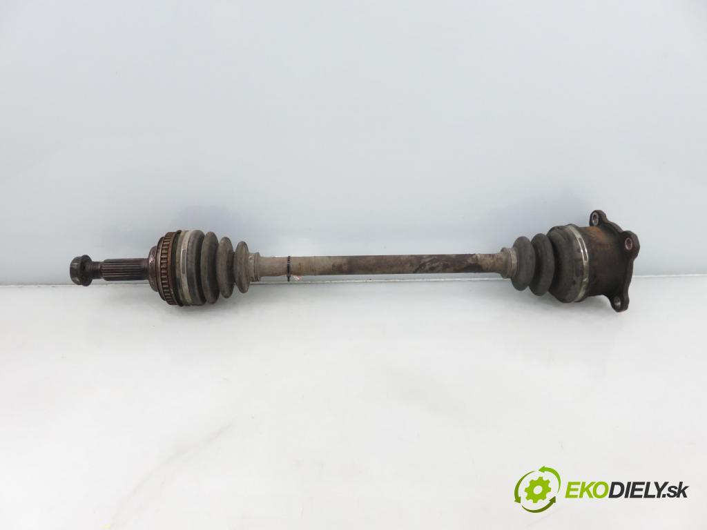 TOYOTA RAV 4 II (_A2_) SUV 2005 110,00 2.0 4WD 150 - 1AZ-FE 1998,00 Poloos LT 