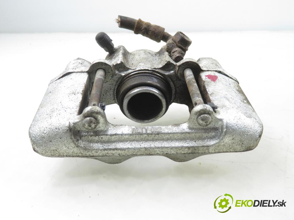 TOYOTA RAV 4 II (_A2_) SUV 2005 110,00 2.0 4WD 150 - 1AZ-FE 1998,00 Brzdič strmeň LT