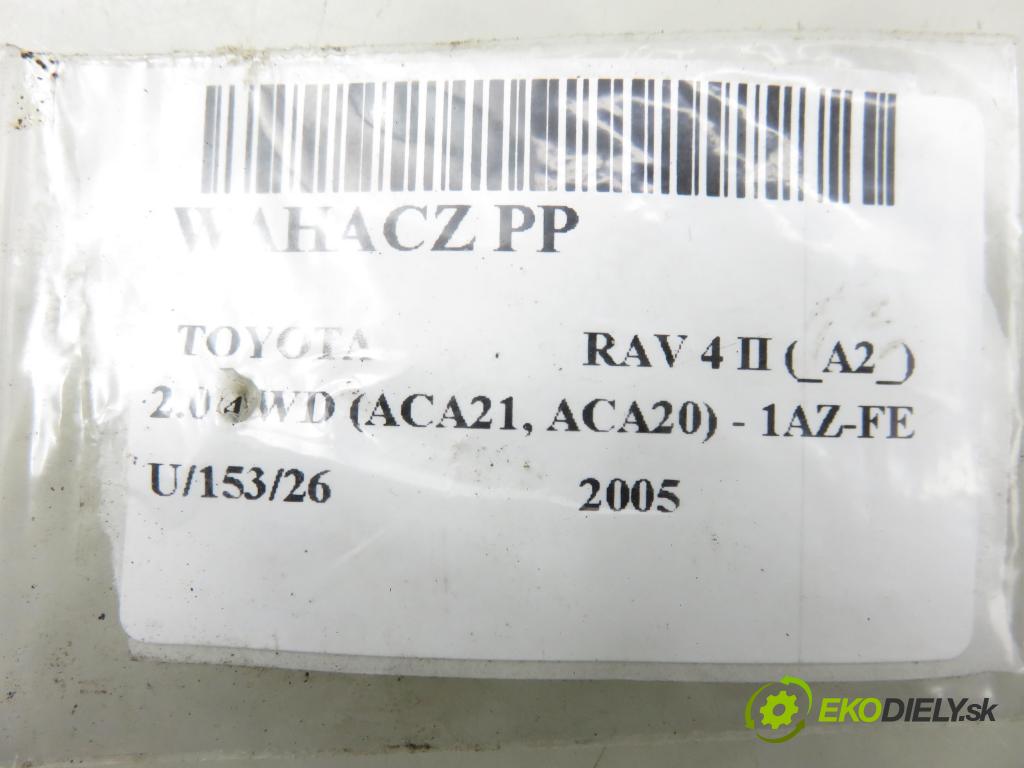 TOYOTA RAV 4 II (_A2_) SUV 2005 110,00 2.0 4WD 150 - 1AZ-FE 1998,00 Rameno PP