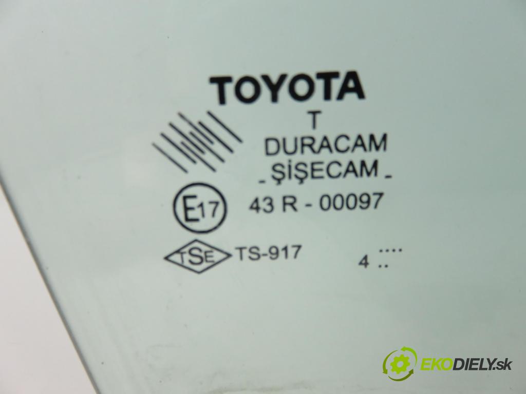 TOYOTA COROLLA Verso (ZER_, ZZE12_, R1_) VAN 2004 85,00 2.0 D-4D (CUR10_) - 1CD-FTV 1995,00 Okno PP