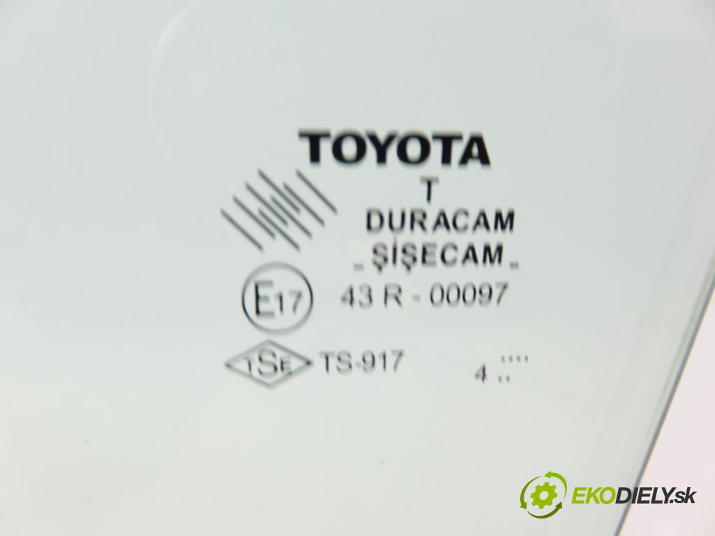 TOYOTA COROLLA Verso (ZER_, ZZE12_, R1_) VAN 2004 85,00 2.0 D-4D (CUR10_) - 1CD-FTV 1995,00 Okno LP