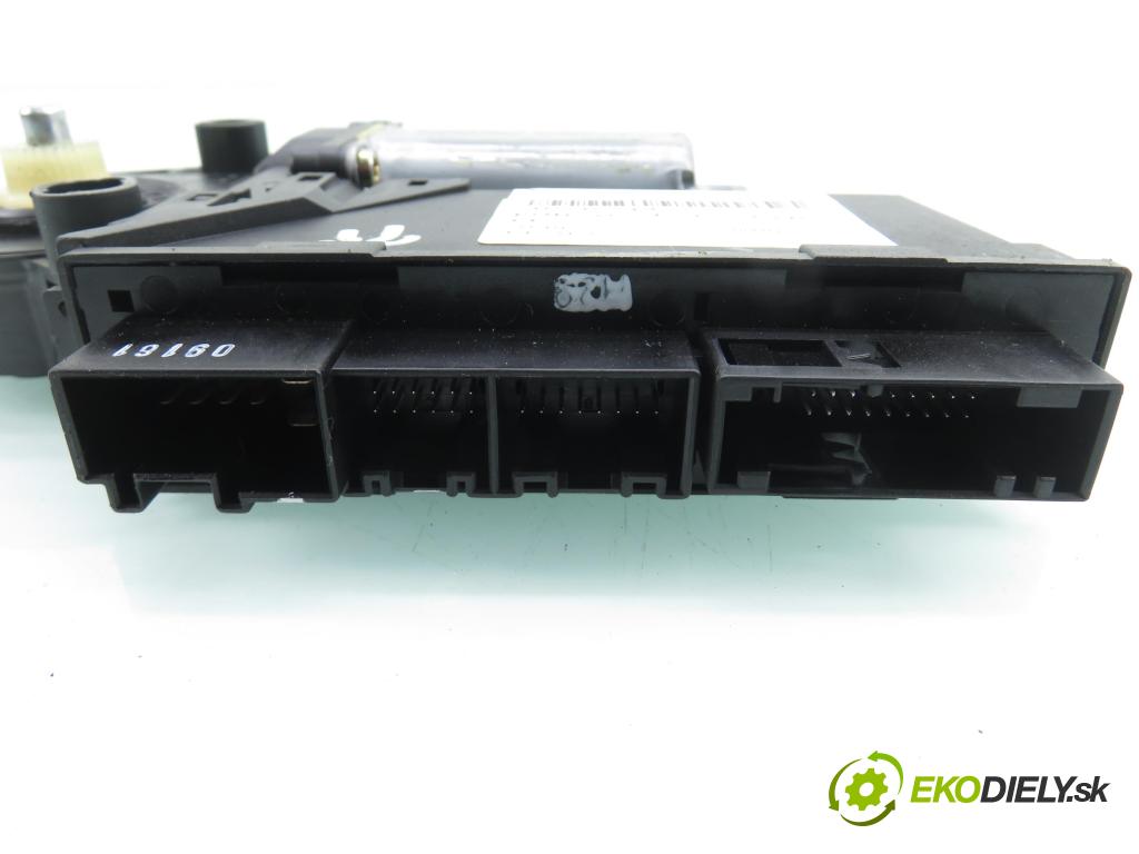 AUDI A2 (8Z0) HB 2001 55,00 1.4 - AUA 1390,00 motorek sťahovaní oken PP 5WK48722BBF ; 0130821765 ; 8Z1959802