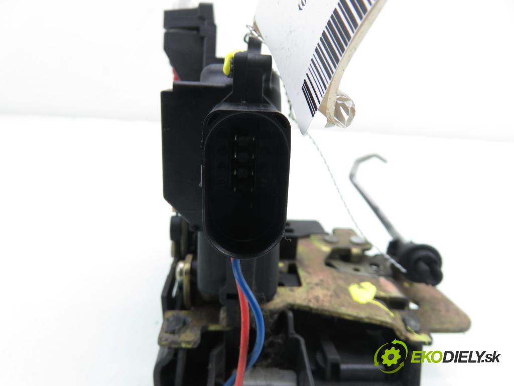 AUDI A2 (8Z0) HB 2001 55,00 1.4 - AUA 1390,00 zámok
