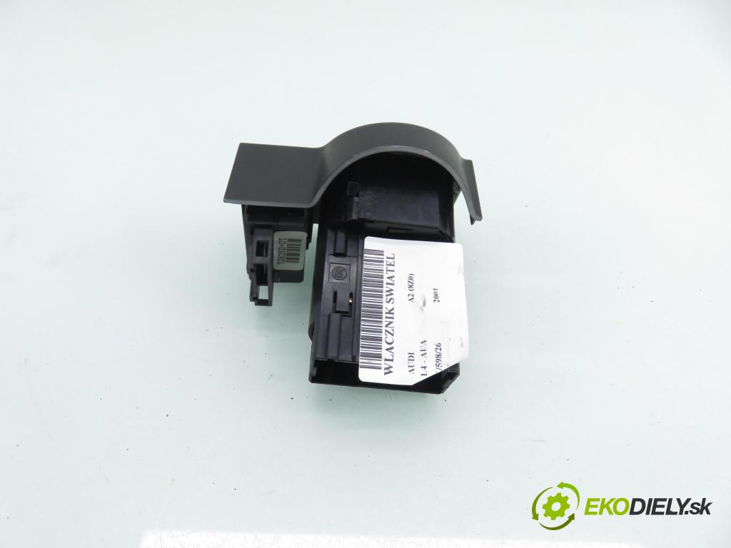 AUDI A2 (8Z0) HB 2001 55,00 1.4 - AUA 1390,00 prepínač svetlá 8Z1941531D