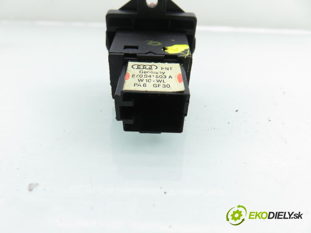 AUDI A2 (8Z0) HB 2001 55,00 1.4 - AUA 1390,00 prepínač výstražných (núdzových) 8Z0941509A