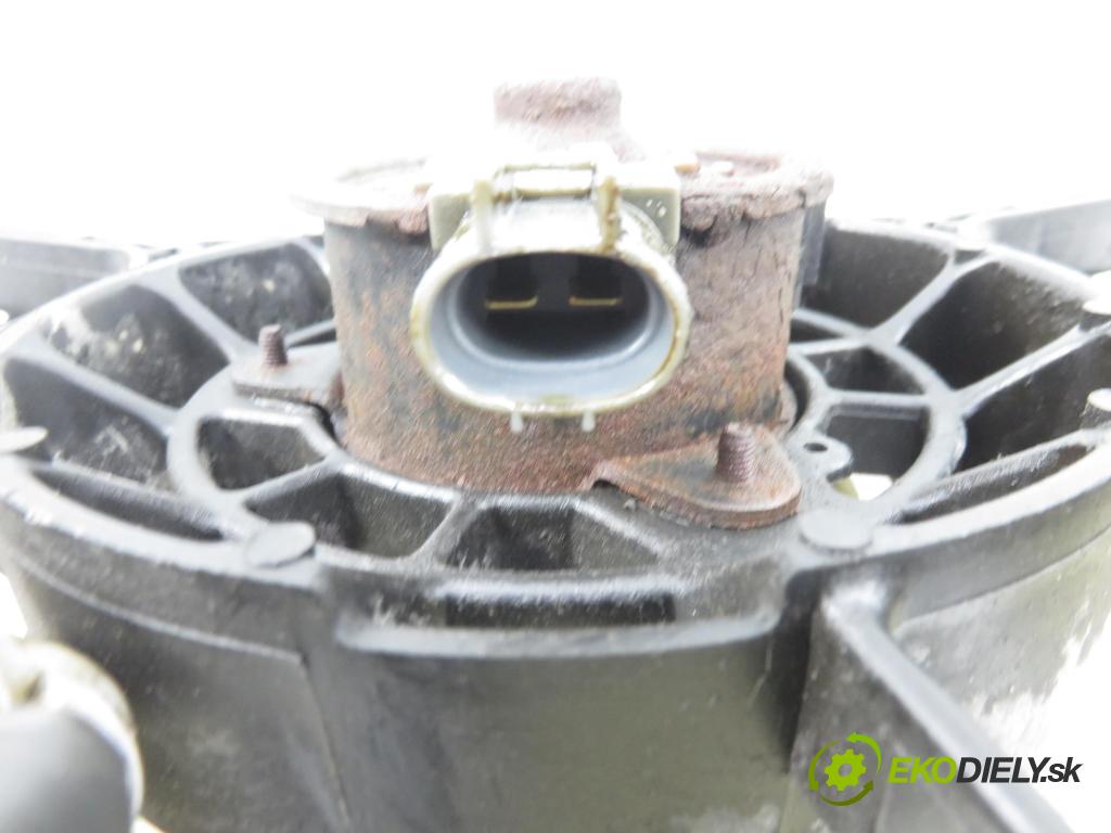 TOYOTA RAV 4 II (_A2_) SUV 2005 110,00 2.0 4WD 150 - 1AZ-FE 1998,00 ventilátor chladič PODNEBÍ / VODA